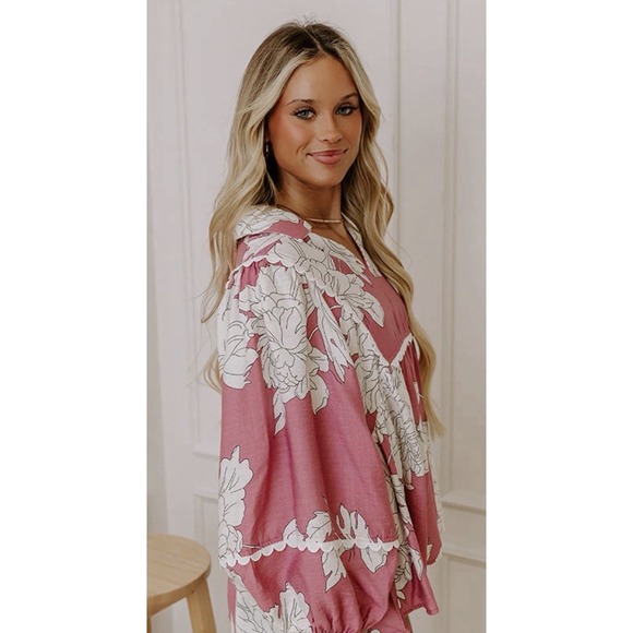 Entro Floral V-Neck Top Scalloped Trim Puff Sleeve Pink & White Large - Picture 9 of 15